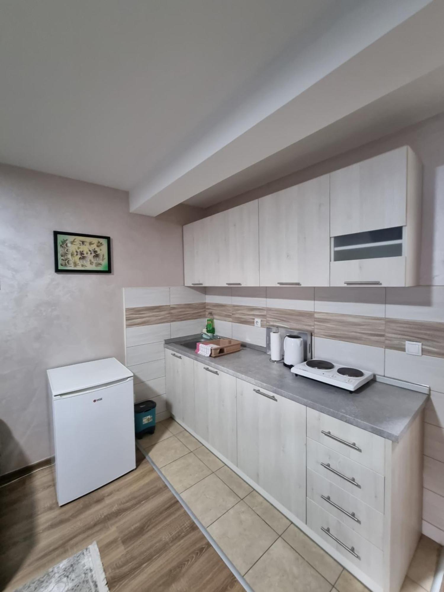 Avio Apartmani 2018 Novi Pazar Room photo